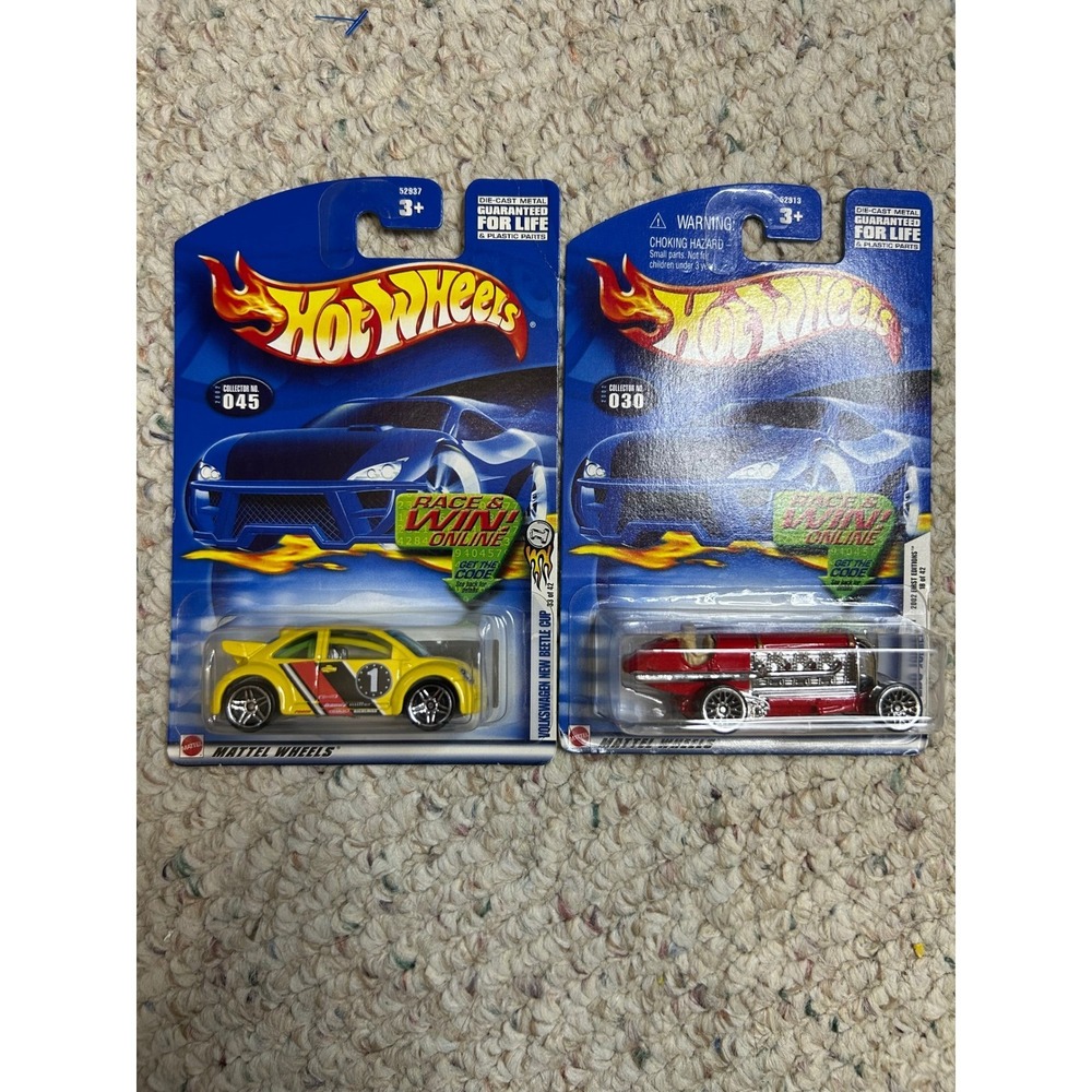 Hot‎ Wheels Volkswagen New Beetle Cup, Torpedo Jones 2001  #30 & #45